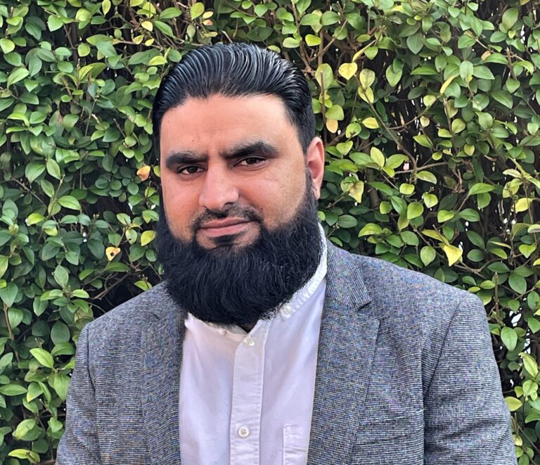 Head and shoulders of Basharat Ali