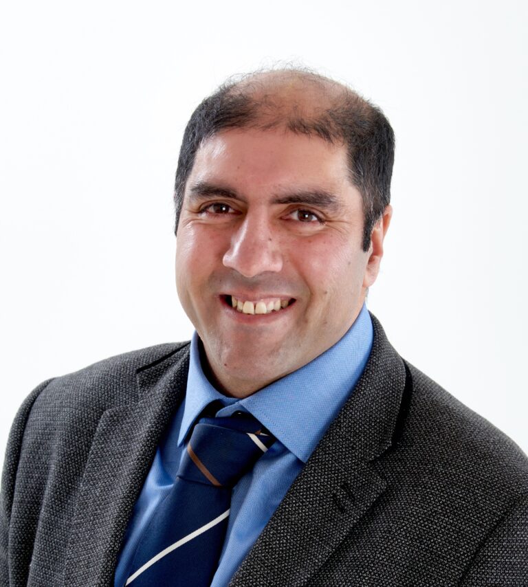 Head and shoulders photo Cllr Jabbar Riaz
